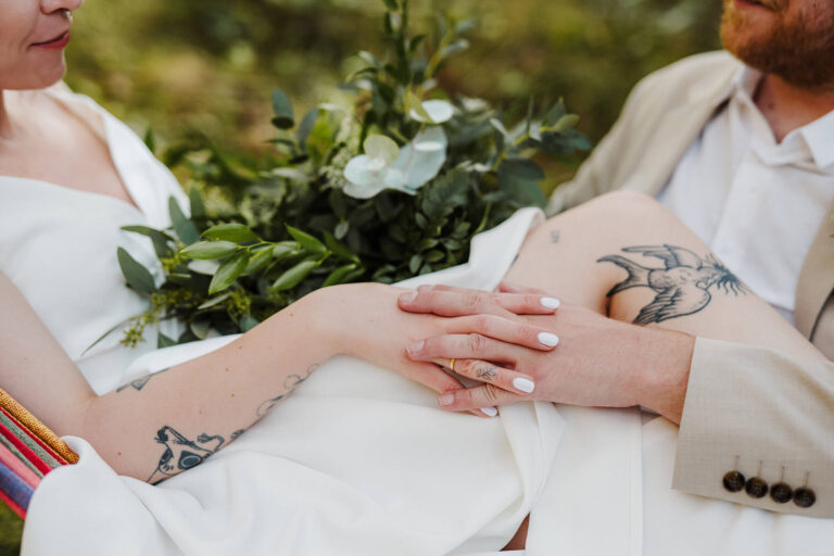 Ślub w ogrodzie i kameralne przyjęcie weselne w Strzechowisku | Claudia i Sebastian