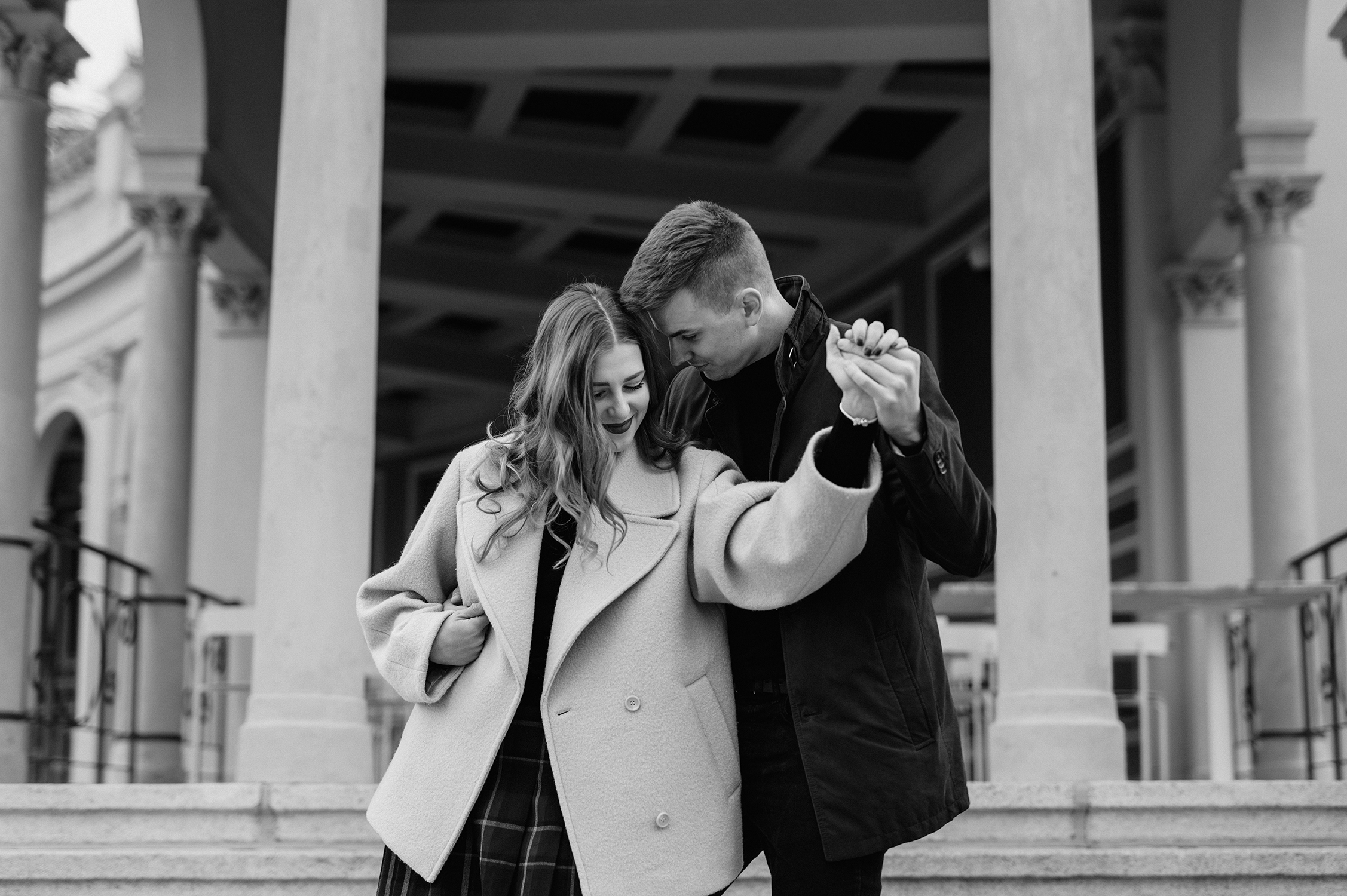 Sesja narzeczeńska o świcie: Bastion Sakwowy we Wrocławiu | Adriana i Kacper